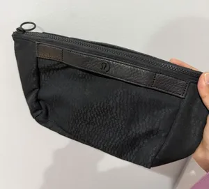 Lululemon Travel Easy Kit‎ Pouch Leather Trim Black L thumbnail 1