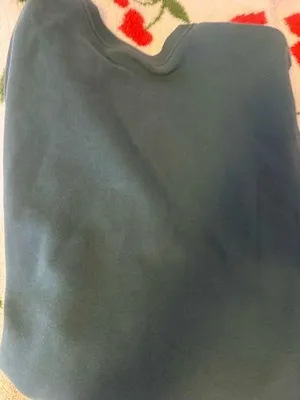 Hollister sweatshirt  thumbnail 3