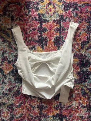Going out top White thumbnail 1