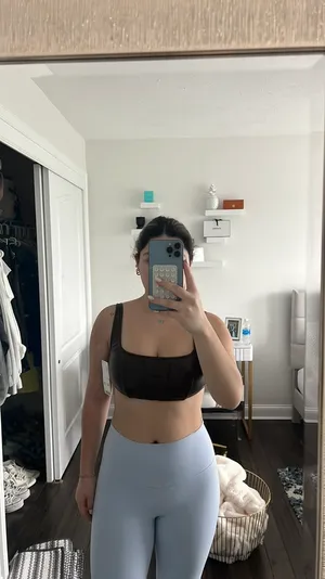 Urban Outfitters Top thumbnail 4
