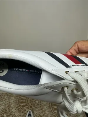 Tommy Hilfiger White Low-Top Sneakers with Red & Navy Stripes thumbnail 4