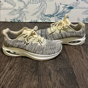 Women's Cream and Gray Athletic Shoes Size 8 thumbnail 2