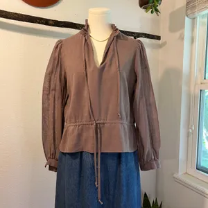 Vintage Lavender Purple Soft Lightweight Bow Tie Blouse Size Medium thumbnail 3