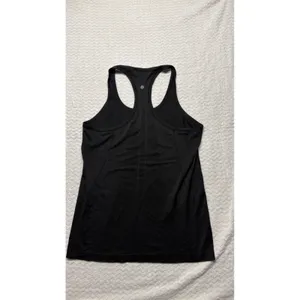 Lululemon Swiftly Tech Racerback Tank Top Black Size 10 Activewear thumbnail 2