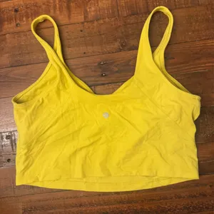 LULU🍋 Align Crop Tank‎ thumbnail 3