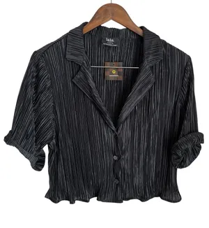Dressed in LALA Plisse Button Down Crop Shirt Black Size Large NEW NWT thumbnail 1