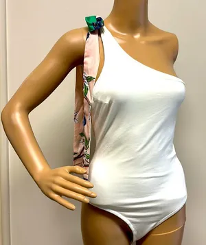 NWT Lulu’s Off White Bodysuit with Colorful Shoulder Tie size M thumbnail 1