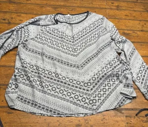 Maurices Boho Chevron‎ Print Long Sleeve Tunic Top Women's XXL Gray thumbnail 1
