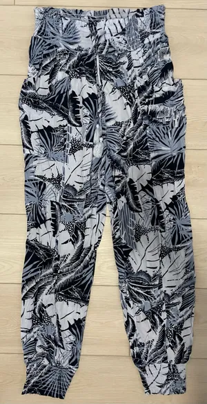Aerie Floral Flowy Pants thumbnail 1