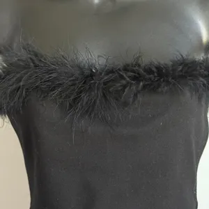 superdown MobWife Y2K Party‎ Feather Trim Strapless Crop Top Small Black thumbnail 2