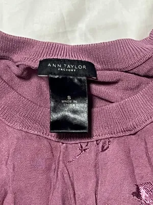 Ann Taylor Purple Top SZ Medium Y2K Whimsy Minimalist Chic thumbnail 3