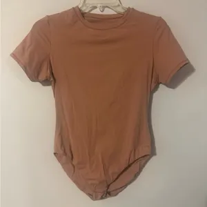 SKIMS Fits Everybody T-Shirt Bodysuit in Limited Edition Sienna size large thumbnail 2