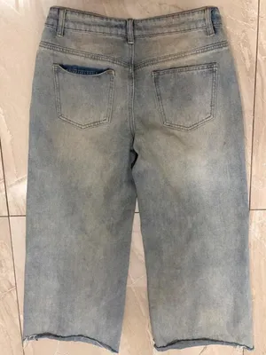 Edikted Jeans Low-Rise size medium petite  thumbnail 3