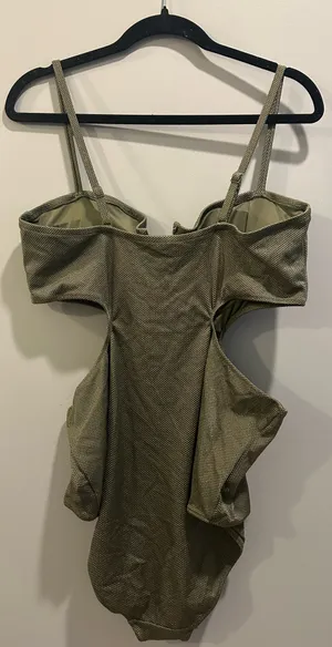 Aerie Shine Pique V Wire Cut Out One-Piece Swimsuit thumbnail 4