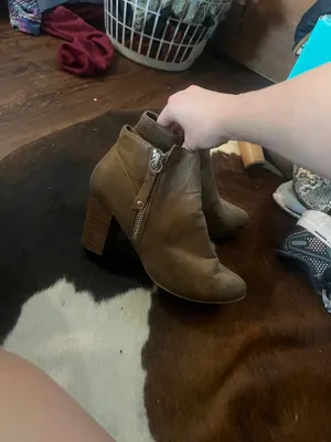 Tan women’s booties  thumbnail 2
