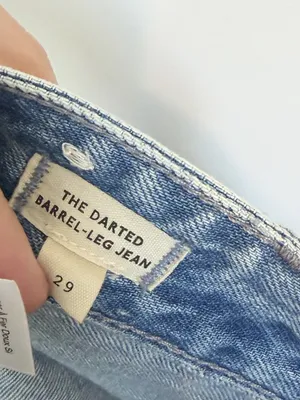 NEW Madewell The Darted Barrel-Leg Jean - Size: 29 thumbnail 3