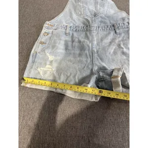 Old Navy women's light wash denim shortalls L 3" inseam button 5-pocket thumbnail 7