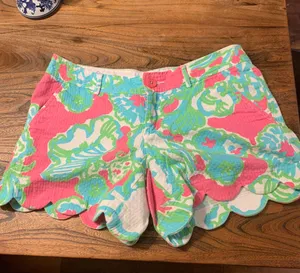 Lilly Pulitzer Shorts thumbnail 1