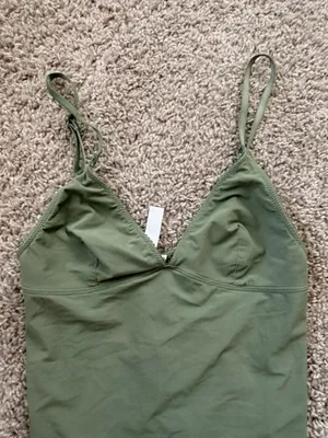 Urban Outfitters top  thumbnail 2