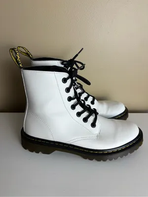 Dr. Martens Women's Luana White Lace Up Combat Boots Size 9 thumbnail 4