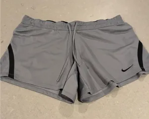 Nike Dri Fit Womens‎ Athletic Shorts Gray Black Size XL Workout Running thumbnail 1