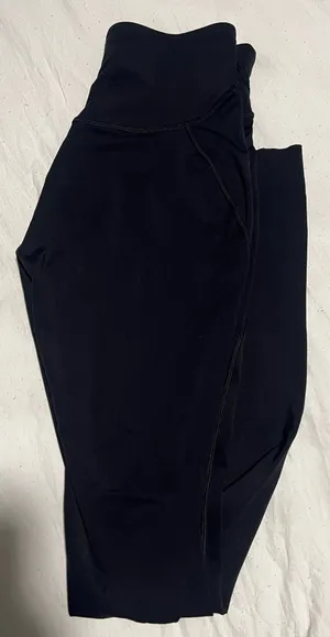 Lululemon Fast & Free Leggings 28” thumbnail 4