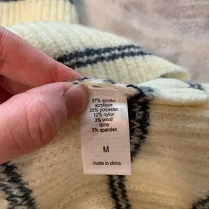 Maurices Womens Medium Sweater Ivory White Navy Striped Mock Neck‎ Ribbed Knit thumbnail 6