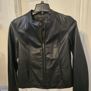 Women's Black Leather Zip thumbnail 1