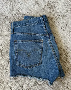 Levi’s 501 Denim Shorts thumbnail 4