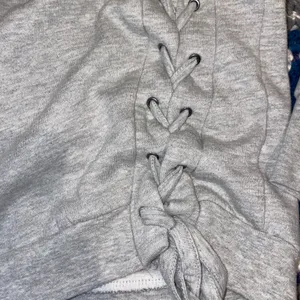 Junk Food Minnesota Vikings Lace Up Hoodie Heather Gray Purple Womens Small thumbnail 5