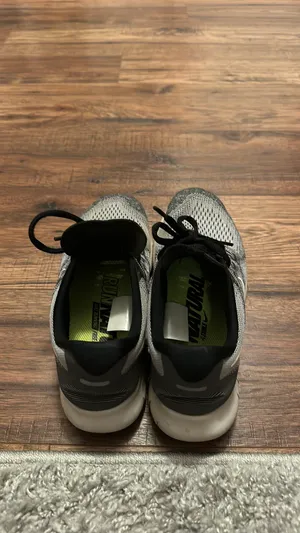 Nike Shoes thumbnail 2