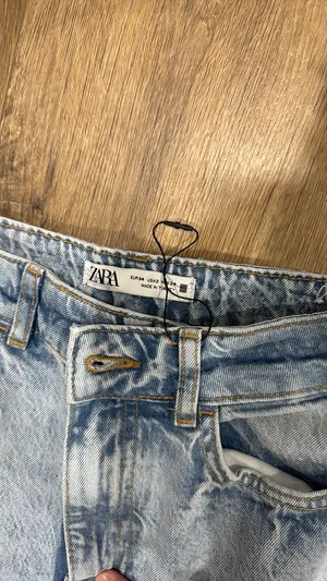 ZARA Jeans Straight-Leg thumbnail 2