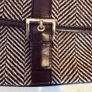 Banana Republic Clutch Black Herringbone Wool Blend Leather Trim Wristlet Bag‎ thumbnail 3