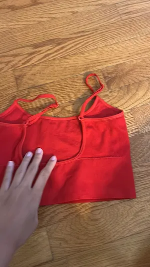 Garage Red Tank Top Cropped thumbnail 2