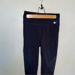 New Balance Women's Athletic Leggings Navy Blue Cropped Mesh Waist Compression thumbnail 2