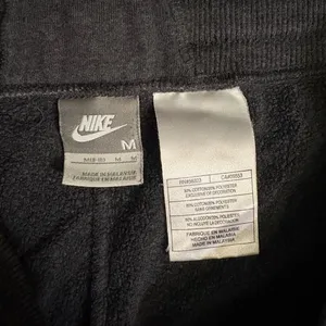 Nike Vintage Low to Mid rise 2000s Style Charcoal Wide Leg Sweatpants thumbnail 2