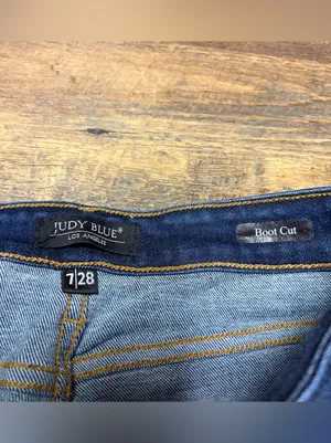 Judy Blue Mid Rise Bootcut Jeans Women’s 7/28 Stretch Dark Wash Blue thumbnail 3