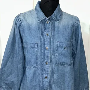 American Eagle Outfitters Denim Puff Sleeve Button Down Blue Top(Size Medium) thumbnail 6