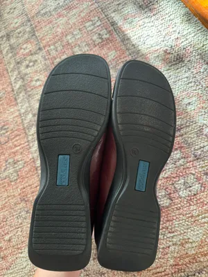 Red Leather Loafers Size 9 thumbnail 5