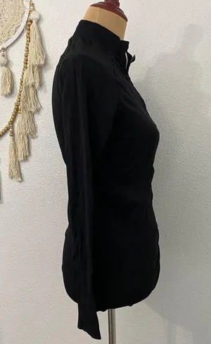 zyia long sleeve size medium thumbnail 5