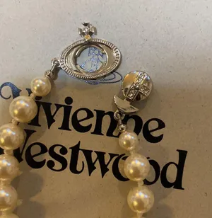 Vivienne Westwood Orb silver-tone brass and faux-pearl choker necklace thumbnail 4