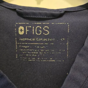 FIGS Navy V-Neck Scrub Top with Chest Pocket thumbnail 4