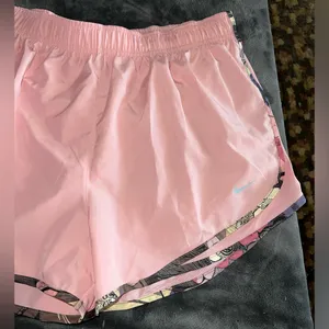 Nike Tempo Dri-fit Running Short in Pink Glaze/Wolf Grey Size XL thumbnail 4