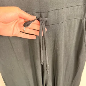 Quince Black Sleeveless V-Neck Wide Leg Drawstring Jersey Jumpsuit Womens Large thumbnail 7