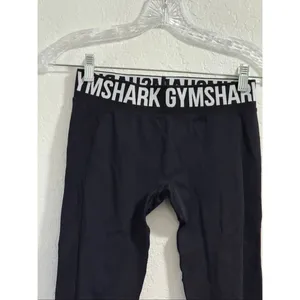 Gymshark‎ Women's Sports Bottoms Medium Black Polyamide with Elastane Leggings thumbnail 2