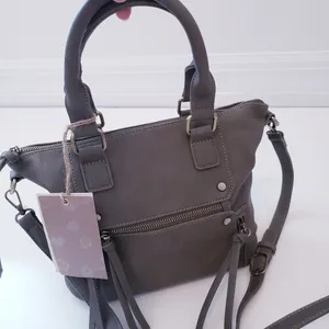 Antik Kraft Tassel Crossbody Bag thumbnail 3