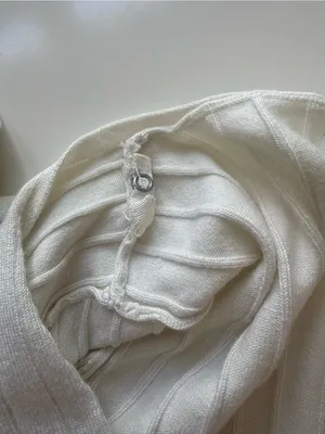 Abercrombie & Fitch Cream Ribbed Cardigan and Cropped Camisole Set Size Medium thumbnail 8