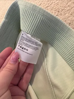 Lululemon softstreme ribbed 2 in shorts thumbnail 5