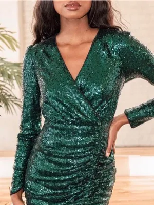 Lulus‎ Get Festive Emerald Green Sequin Mini Dress Small NWT Ruched Bodycon thumbnail 13