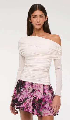 Abercrombie Women's High Rise Flowy Godet Mini Skirt in Pink Floral XXS thumbnail 1
